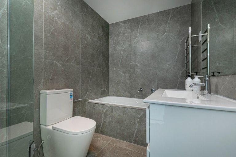 Photo of property in 5/20 Penzance Road, Mairangi Bay, Auckland, 0630