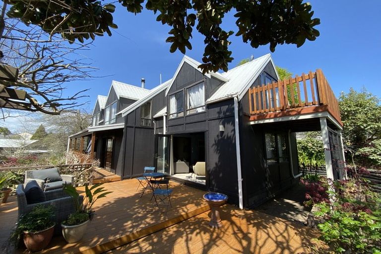 Photo of property in 14 Utuhina Road, Springfield, Rotorua, 3015