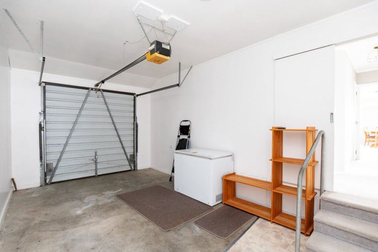 Photo of property in 37 Darlington Street, Ngatea, 3503