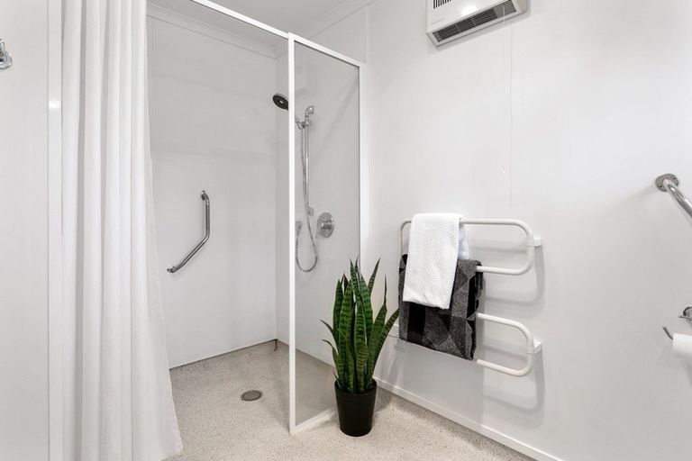 Photo of property in 58 Princes Street, Cambridge, 3434