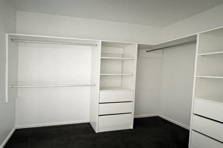 Photo of property in 105e Bond Crescent, Forrest Hill, Auckland, 0620