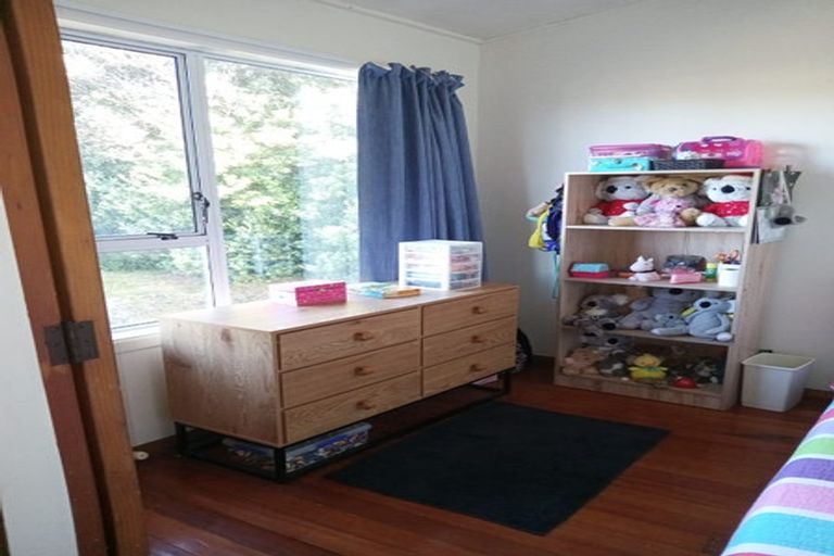 Photo of property in 25a-d Tireti Road, Titahi Bay, Porirua, 5022