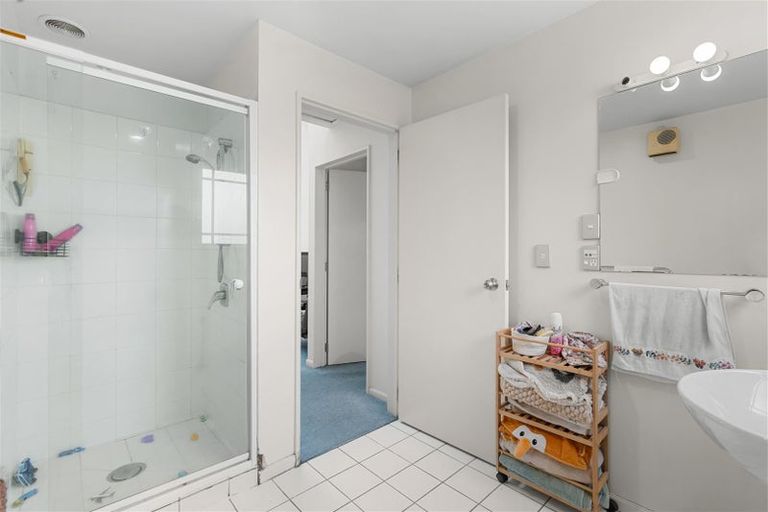 Photo of property in 32 Winchester Street, Merivale, Christchurch, 8014