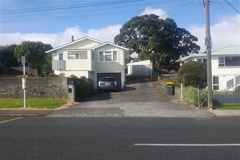Photo of property in 141 Pioneer Road, Spotswood, New Plymouth, 4310