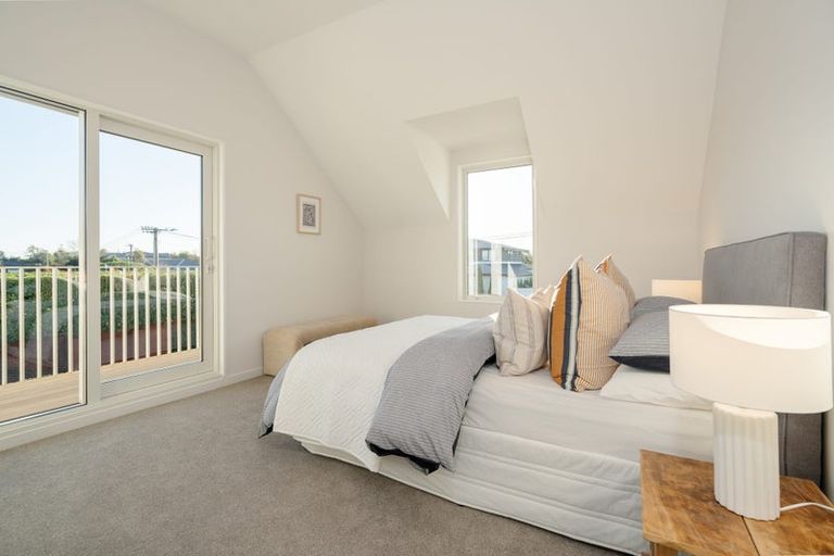 Photo of property in 76 Wai-iti Terrace, Bryndwr, Christchurch, 8052