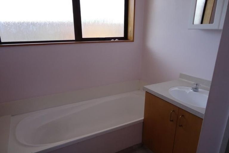 Photo of property in 119 Peverel Street, Riccarton, Christchurch, 8041