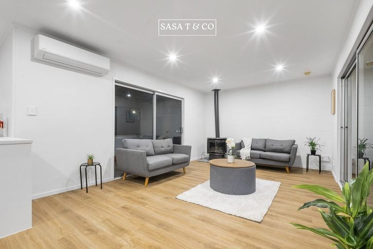 Photo of property in 32 Idlewild Avenue, Mangere, Auckland, 2022