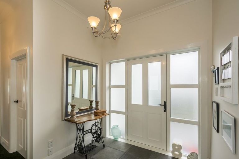 Photo of property in 108 Innes Road, St Albans, Christchurch, 8052