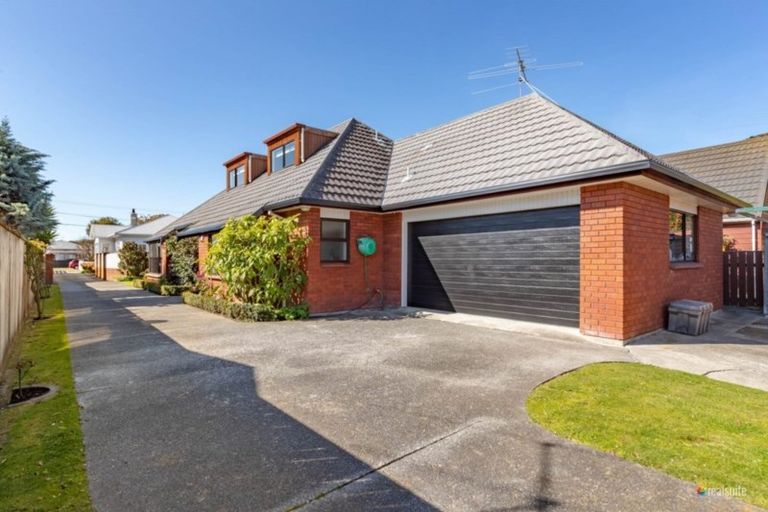 Photo of property in 2/28 Rossiter Avenue, Waterloo, Lower Hutt, 5011