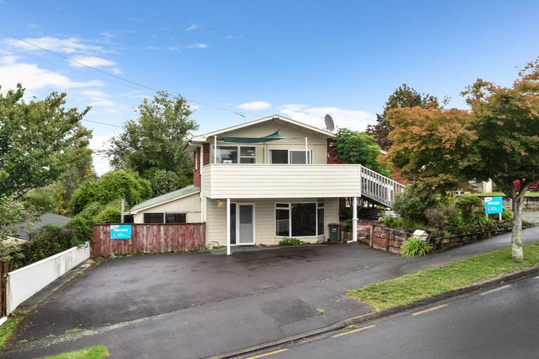 Photo of property in 6 O'donoghue Street, Hillcrest, Hamilton, 3216
