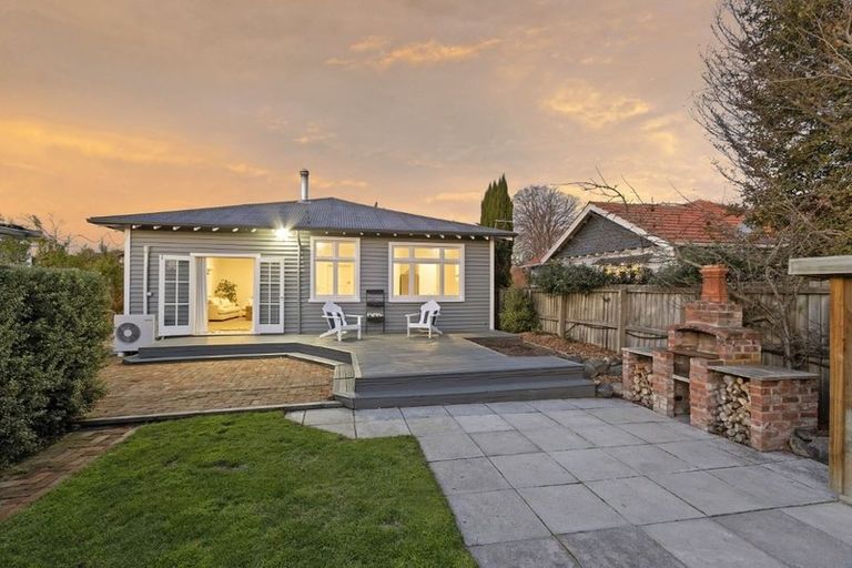 Photo of property in 85 Forfar Street, St Albans, Christchurch, 8014