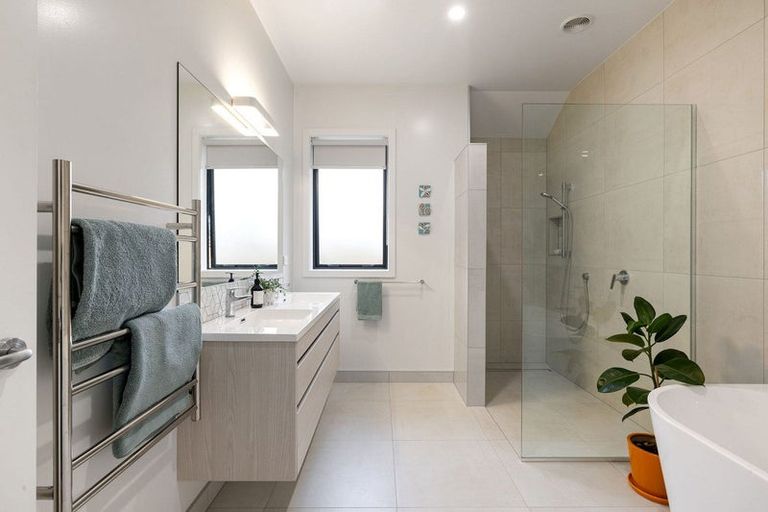 Photo of property in 67 Swayne Road, Cambridge, 3434