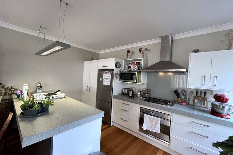 Photo of property in 122 Hamilton Road, Hataitai, Wellington, 6021