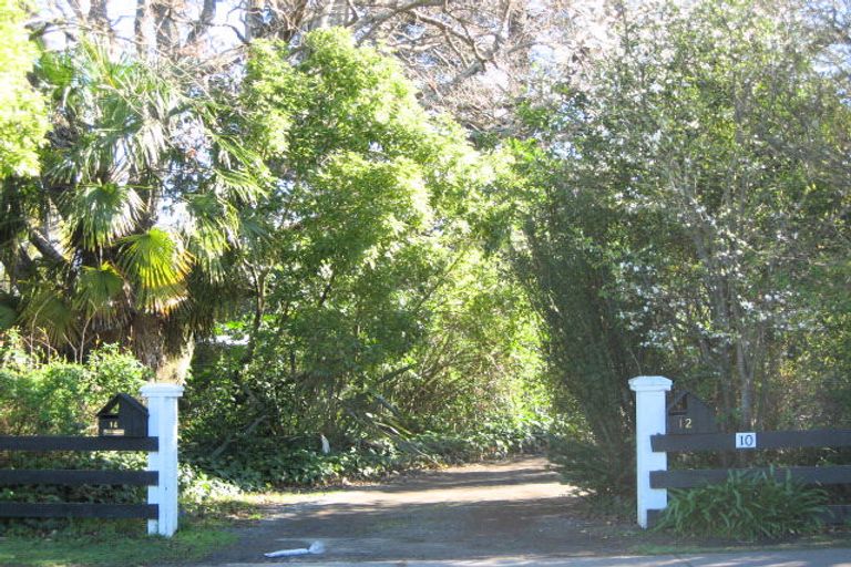 Photo of property in 12 Reynolds Road, Havelock North, 4130