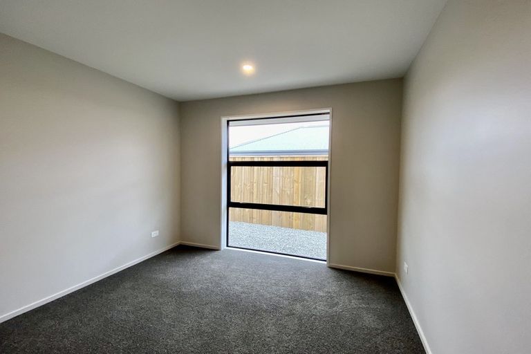 Photo of property in 16 Burrow Street, Rolleston, 7614