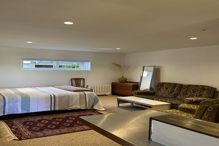 Photo of property in 22 Crieff Street, Northland, Wellington, 6012