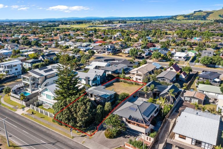 Photo of property in 706 Papamoa Beach Road, Papamoa Beach, Papamoa, 3118