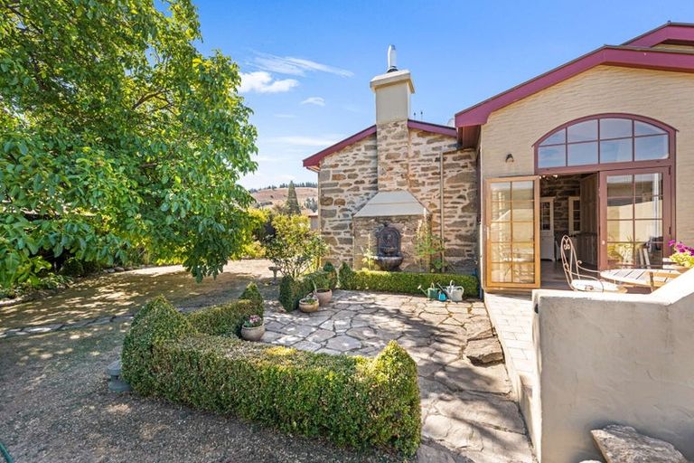 Photo of property in 9 Blyth Street, Clyde, 9330