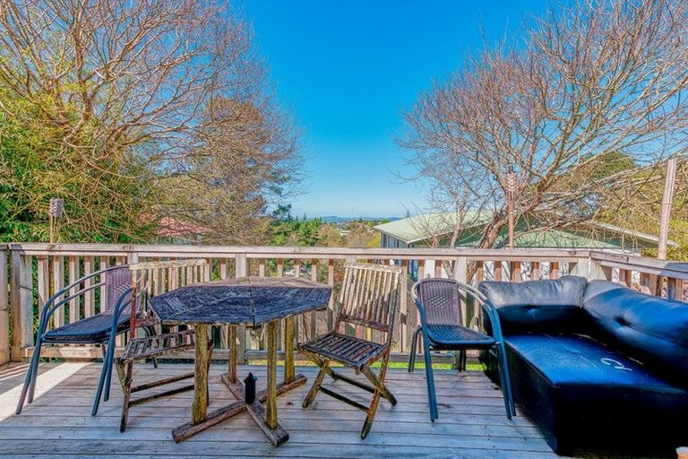 Photo of property in 2a/231 Don Buck Road, Massey, Auckland, 0614