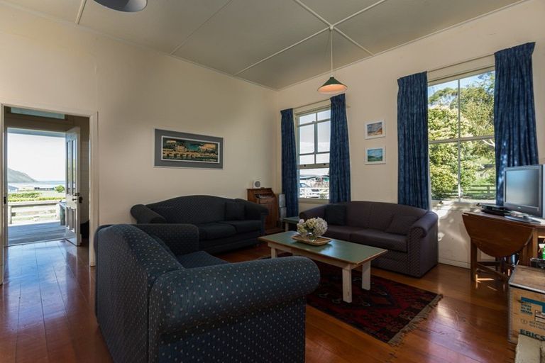 Photo of property in 8 Shoal Beach Road, Aramoana, Omakere, 4271