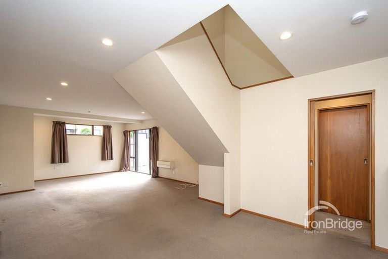 Photo of property in 9a Kilmarnock Street, Riccarton, Christchurch, 8011