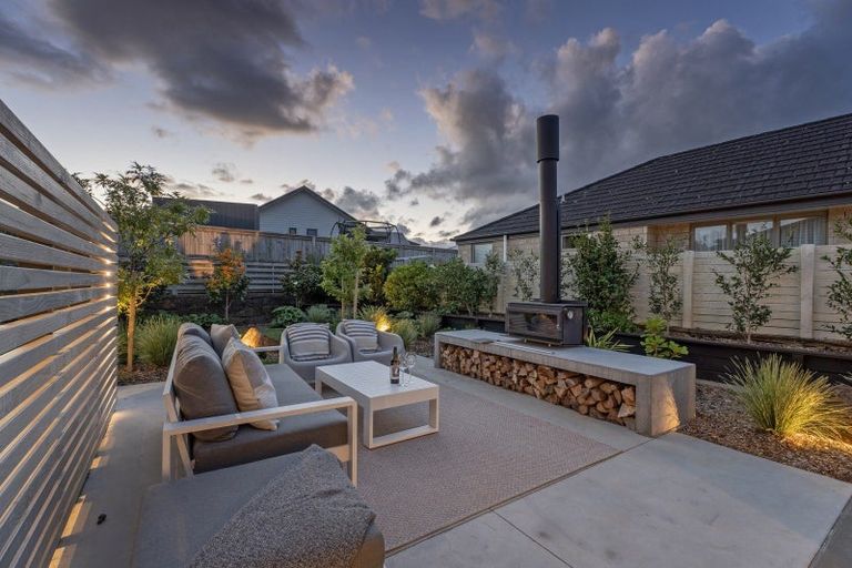 Photo of property in 22 Leeward Drive, Whitianga, 3510