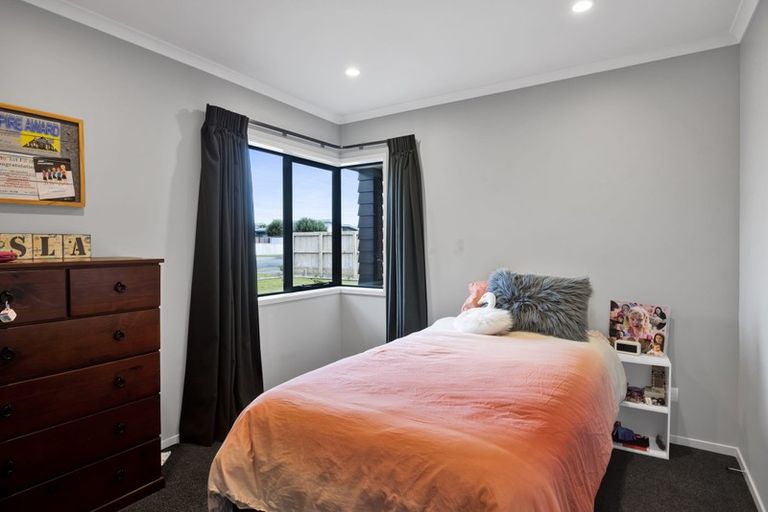 Photo of property in 6 Montague Grove, Stratford, 4332