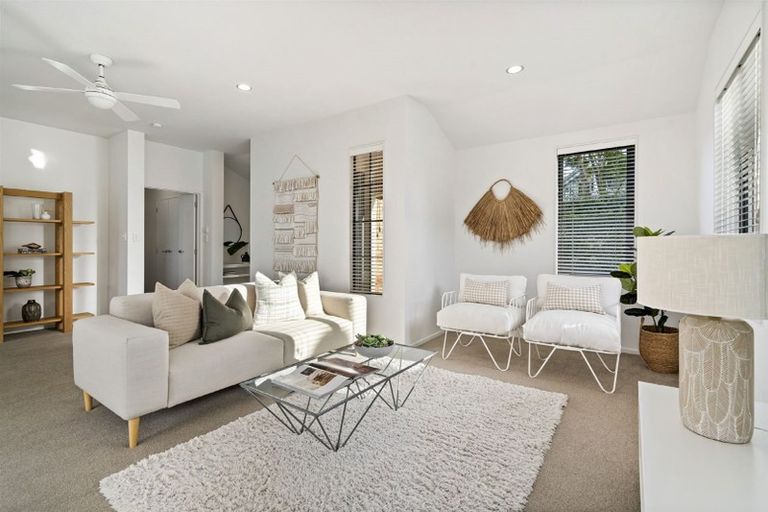 Photo of property in 4 Argyle Terrace, Milford, Auckland, 0620