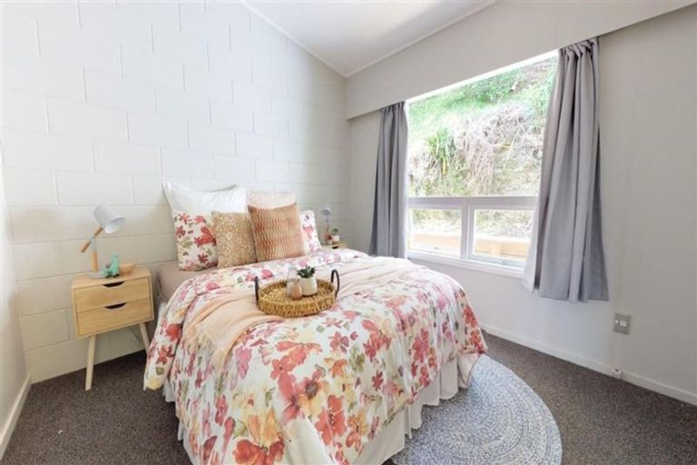 Photo of property in 32a Bedford Street, Northland, Wellington, 6012