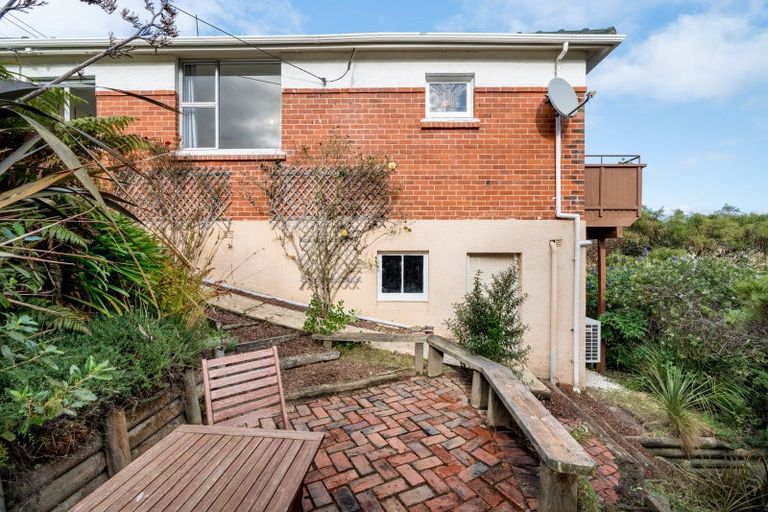 Photo of property in 22 Wharfdale Street, Macandrew Bay, Dunedin, 9014