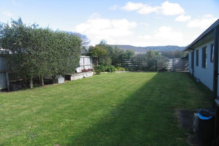 Photo of property in 9 Dotterel Place, Whitianga, 3510
