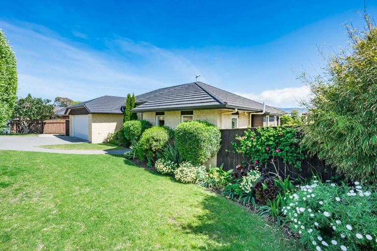 Photo of property in 26 Rifleman Lane, Paraparaumu Beach, Paraparaumu, 5032