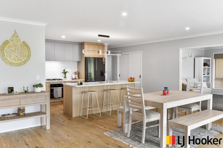 Photo of property in 40 Peacock Place, Pokeno, 2402