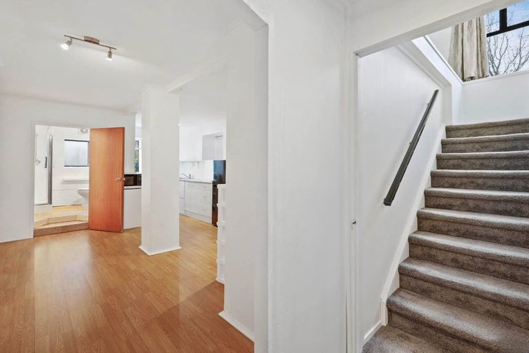 Photo of property in 25a Howe Street, Howick, Auckland, 2014