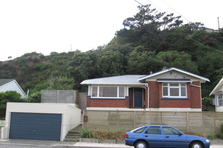 Photo of property in 72 Ira Street, Miramar, Wellington, 6022