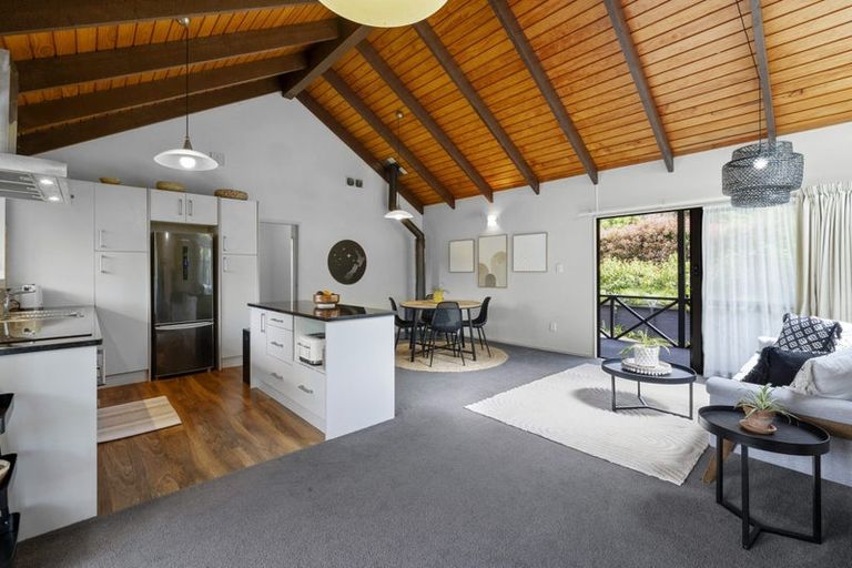 Photo of property in 19 Thames Street, Welbourn, New Plymouth, 4310