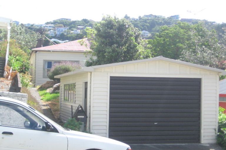 Photo of property in 32 Mckinley Crescent, Brooklyn, Wellington, 6021