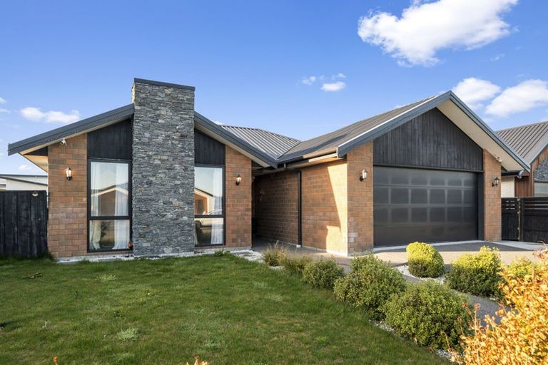 Photo of property in 4 Albert Willis Avenue, Halswell, Christchurch, 8025