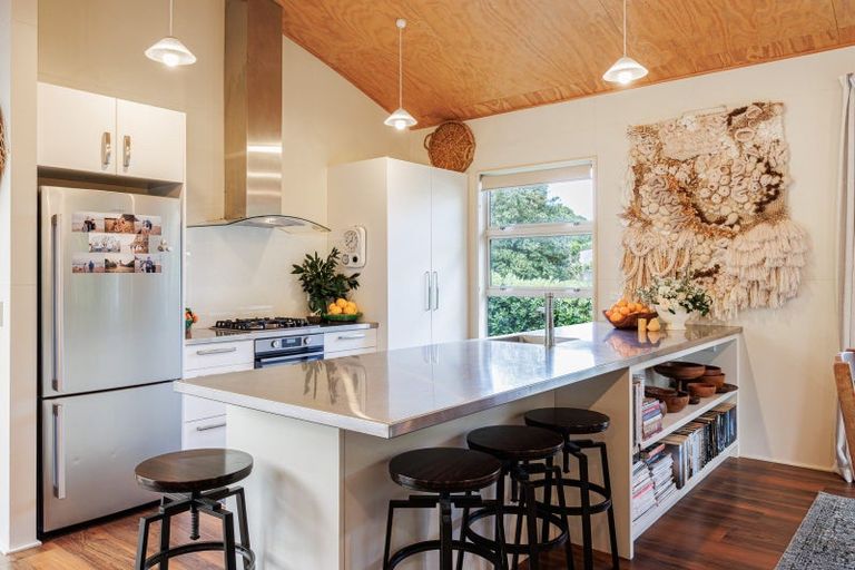 Photo of property in 11 Tangitu Drive, Tangoio, Napier, 4181