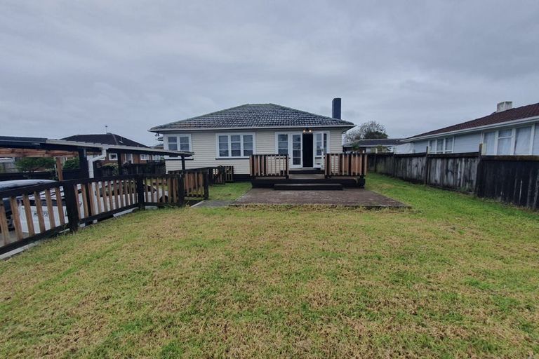Photo of property in 18b Hollowout Street, Takanini, 2112
