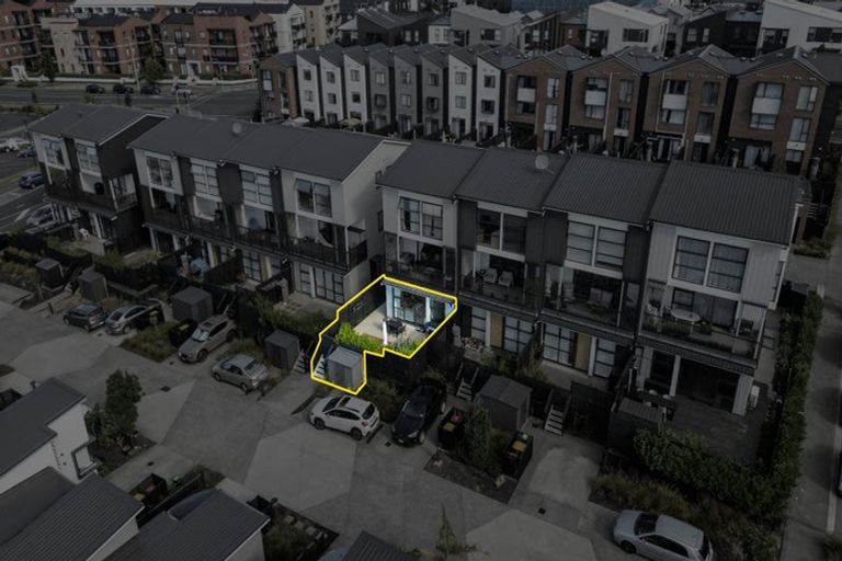 Photo of property in 10 Raranga Lane, Hobsonville, Auckland, 0616