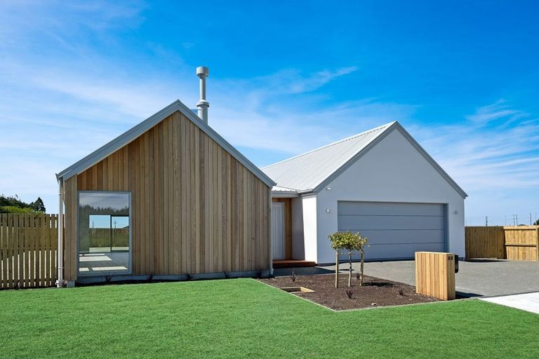 Photo of property in 22 Arrowsmith Drive, Methven, 7730