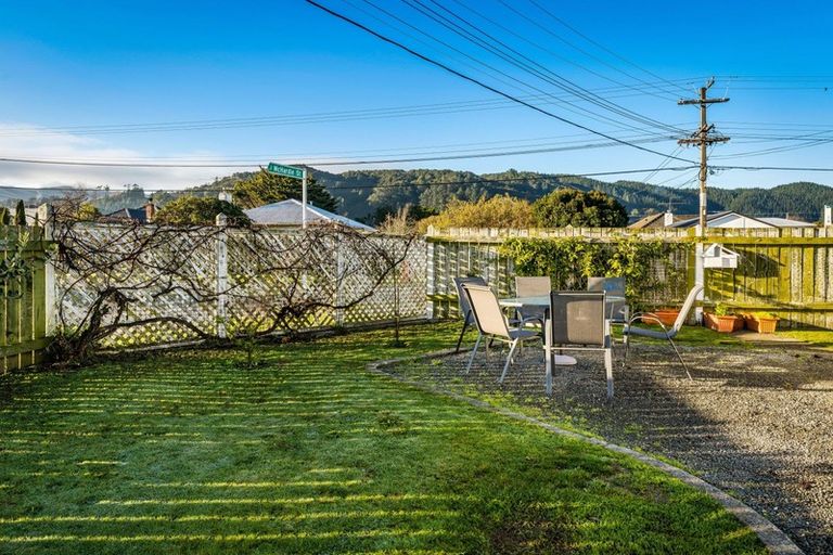 Photo of property in 42 Miro Street, Trentham, Upper Hutt, 5018