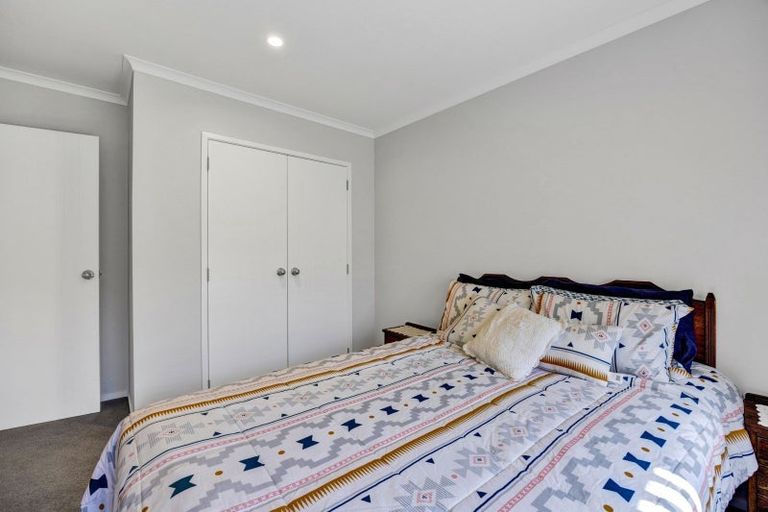 Photo of property in 50 Oberon Street, Stratford, 4332