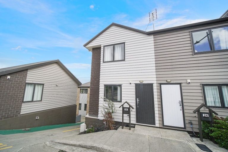 Photo of property in 26 Wallson Crescent, Wiri, Auckland, 2104