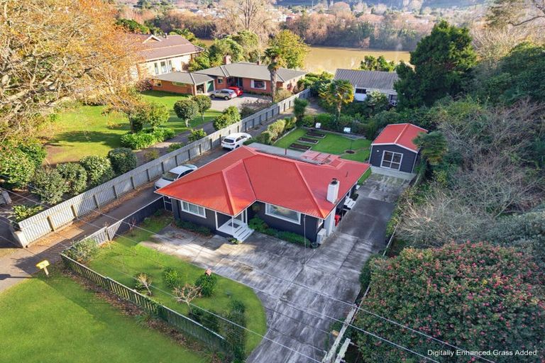 Photo of property in 25 Riverbank Road, Okoia, Whanganui, 4573
