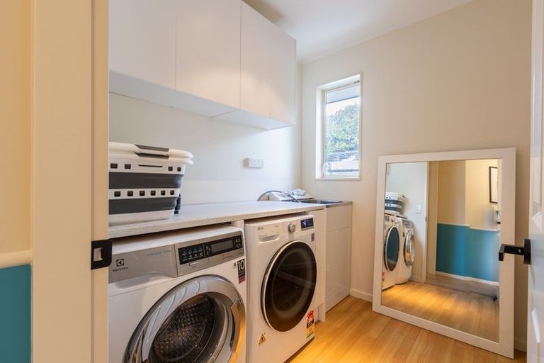 Photo of property in 196 Tutere Street, Waikanae Beach, Waikanae, 5036