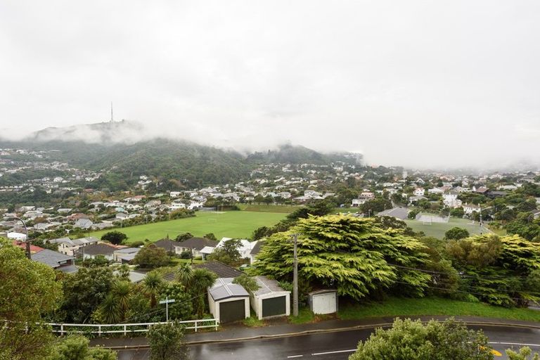 Photo of property in 2 Punjab Street, Khandallah, Wellington, 6035