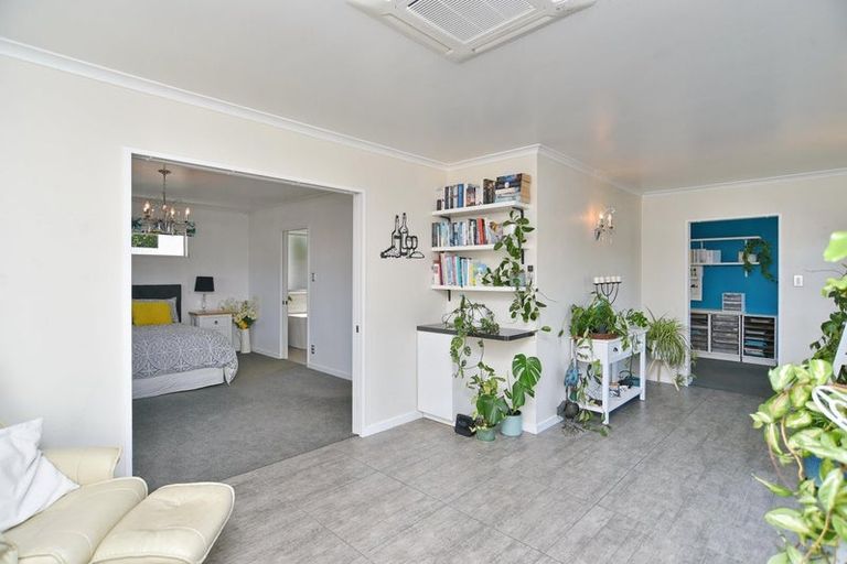 Photo of property in 44 Geddis Street, Rangiora, 7400