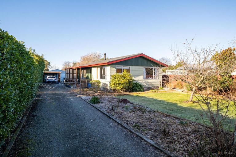 Photo of property in 22 Campbell Street, Geraldine, 7930